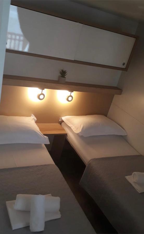 Oaza Mira Mobile Houses - Camp Basko Polje #Bestoffer Baška Voda エクステリア 写真